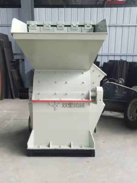 木屑粉碎機(jī)工作中出料不均手動(dòng)或停止設(shè)備改正