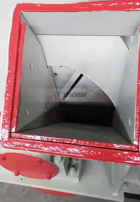 選購(gòu)木材粉碎機(jī)設(shè)備別在盲目了，有方法的？