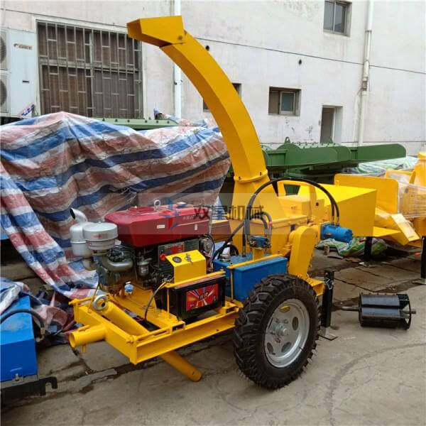 移動樹枝粉碎機(jī)