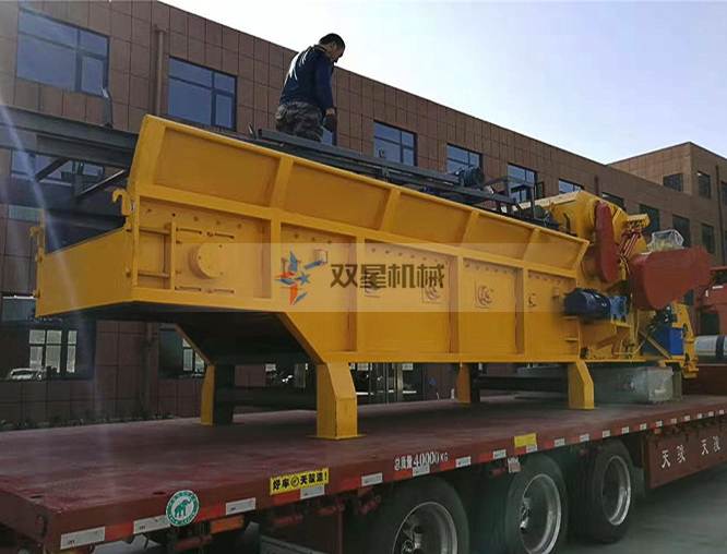 模板破碎機1200型設備發(fā)貨現(xiàn)場