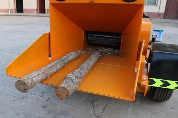 樹枝粉碎機(jī)的應(yīng)用和粉碎效果分析介紹