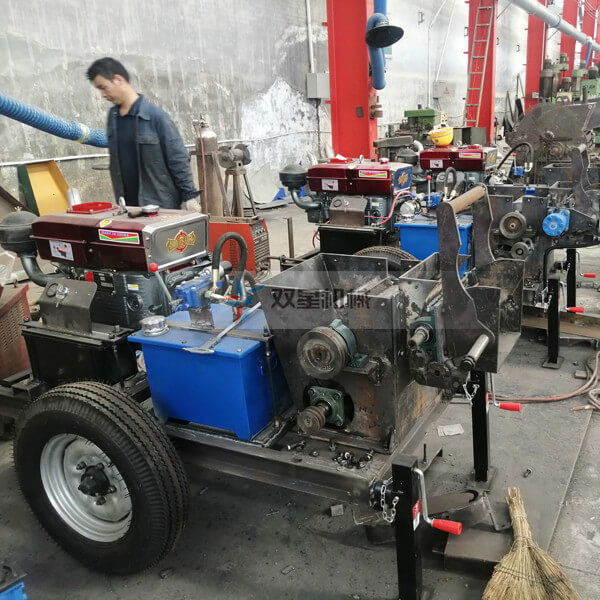 樹(shù)枝粉碎機(jī)設(shè)備在樹(shù)枝粉碎回收應(yīng)用中不可或缺