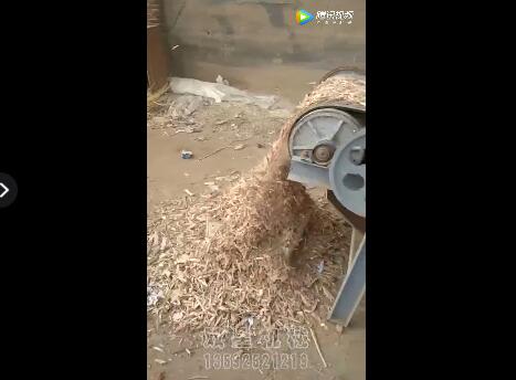 模板破碎機視頻客戶現(xiàn)場作業(yè)展示