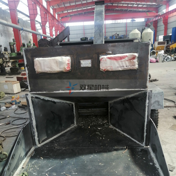 樹(shù)枝粉碎機(jī)