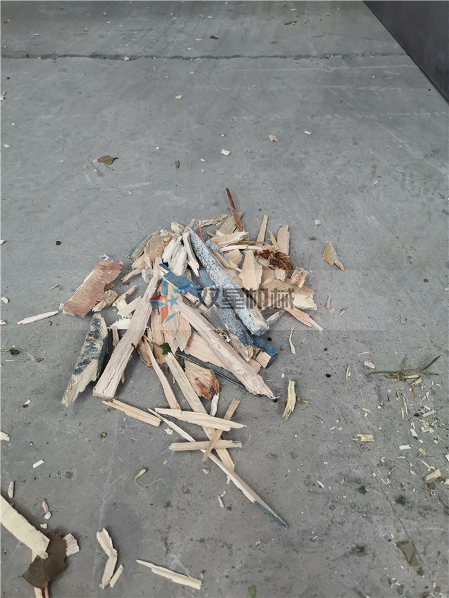 工程模板破碎機(jī)破碎效果