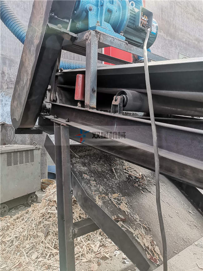 建筑模板破碎機工作原理是什么樣的？