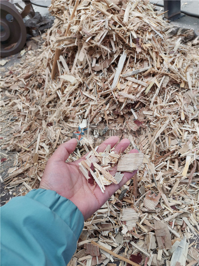 綜合木材破碎機(jī)破碎物料效果