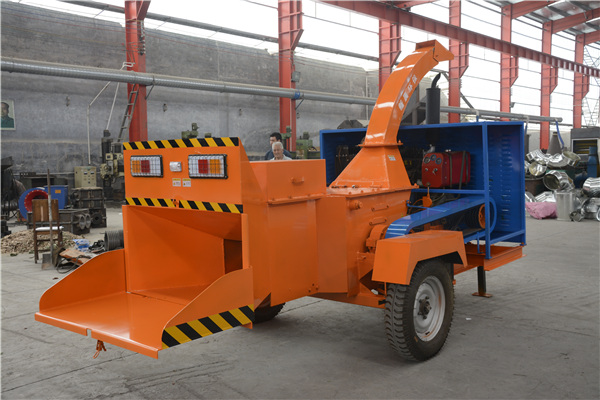 1000型樹(shù)枝粉碎機(jī)