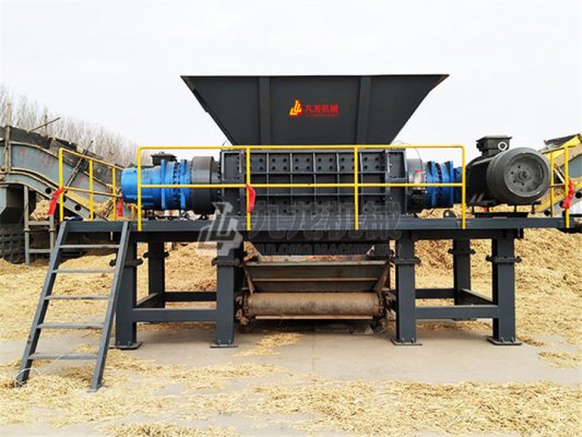 秸稈粉碎機(jī)工作中樹枝粉碎機(jī)價(jià)格
的使用技巧有哪些