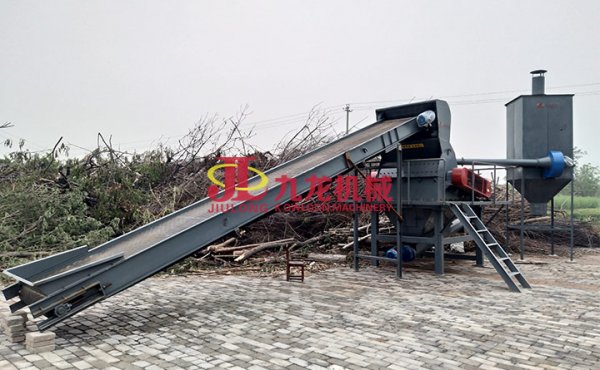 木材粉碎機(jī)讓客戶樹枝粉碎機(jī)價(jià)格
滿意而歸并創(chuàng)造財(cái)富