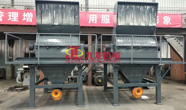 木材粉碎機既給農(nóng)民帶來樹枝粉碎機廠家了經(jīng)濟效益又保護了我們的環(huán)境