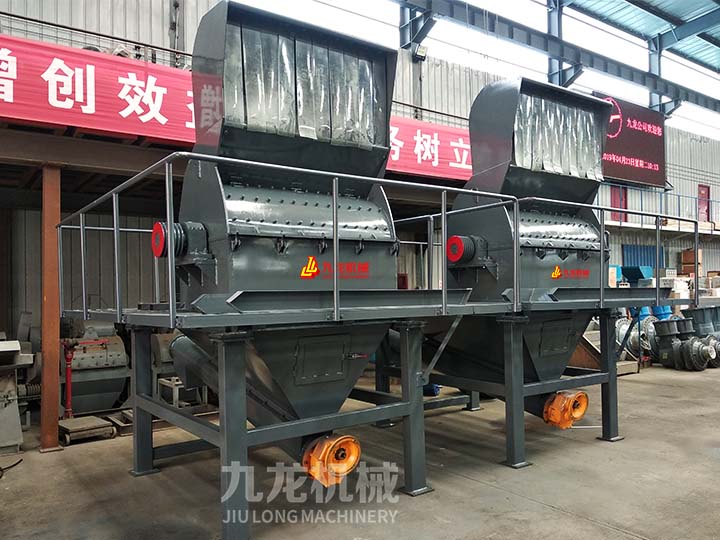 <a href='http://www.qioe.cn' target='_blank'><span>木材粉碎機</span></a> 木材粉碎機