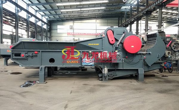 大型樹枝粉碎機(jī)使樹枝粉碎機(jī)用起來非常的方便