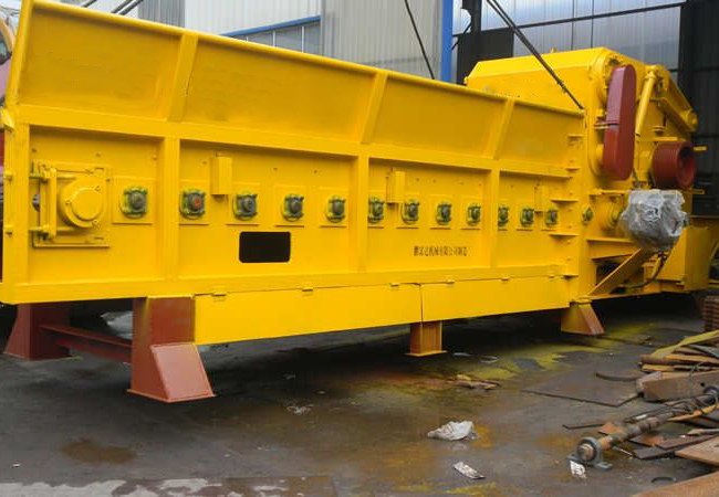 木材粉碎機的保養(yǎng)樹枝粉碎機價格不是只有內(nèi)部的部件